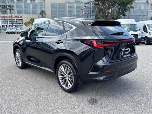 2025 Lexus NX 350h Premium