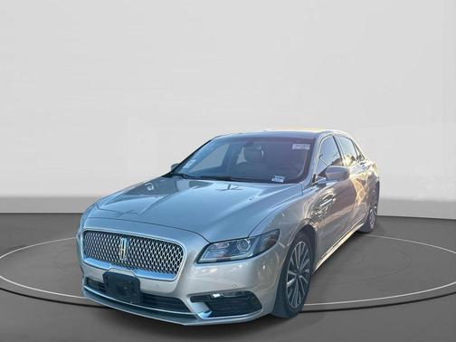 2017 Lincoln Continental Select
