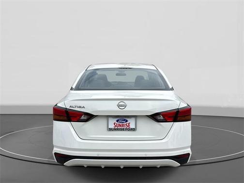 2023 Nissan Altima S FWD