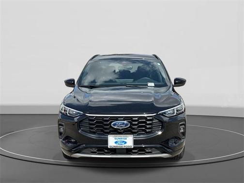 2024 Ford Escape ST-Line Elite