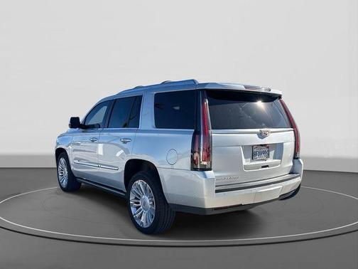 2018 Cadillac Escalade Platinum
