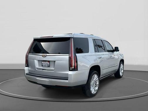 2018 Cadillac Escalade Platinum
