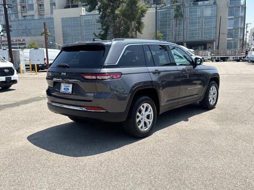 2023 Jeep Grand Cherokee Limited X