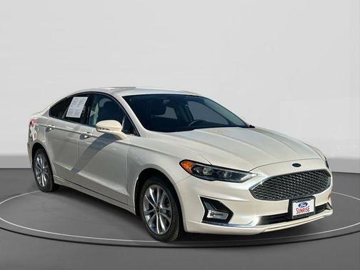 2019 Ford Fusion Energi Titanium