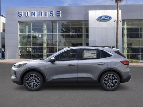 2025 Ford Escape PHEV SE