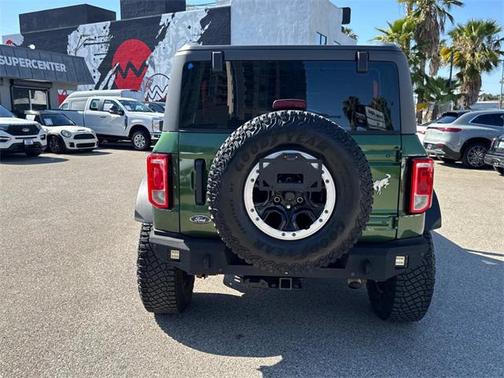 2023 Ford Bronco Base