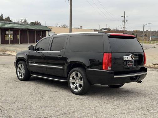 2014 Cadillac Escalade ESV Luxury