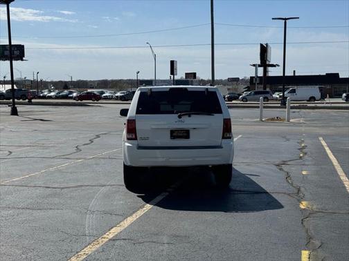 2006 Jeep Grand Cherokee Laredo