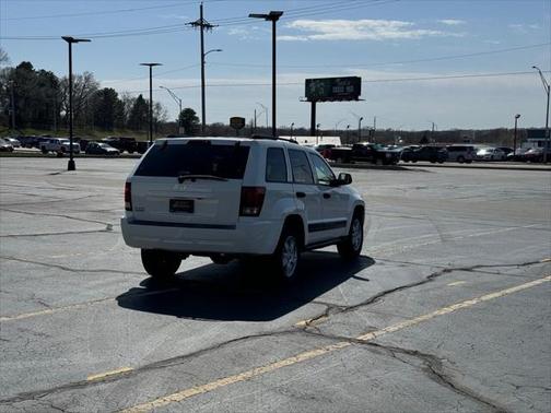 2006 Jeep Grand Cherokee Laredo