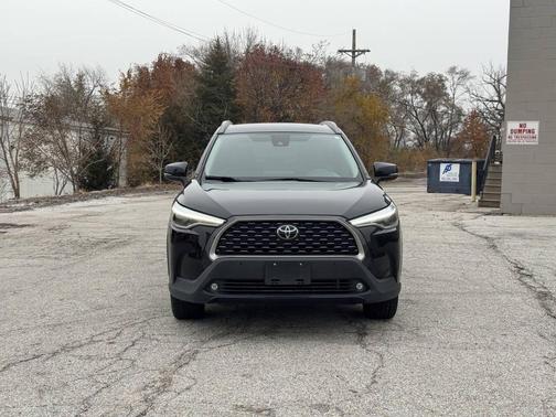 2022 Toyota Corolla Cross XLE