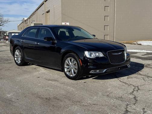 2017 Chrysler 300C Base