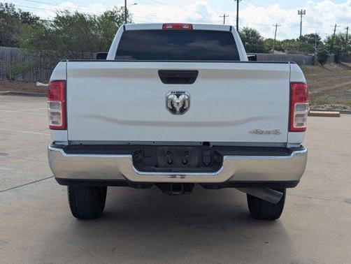 2023 RAM 2500 Tradesman Crew Cab 4x4 8' Box
