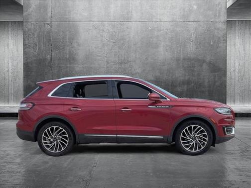 2019 Lincoln Nautilus Reserve