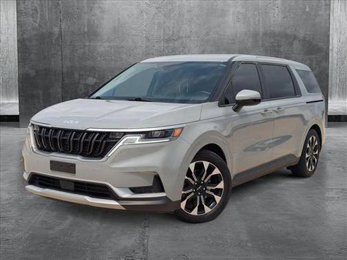 2023 Kia Carnival EX