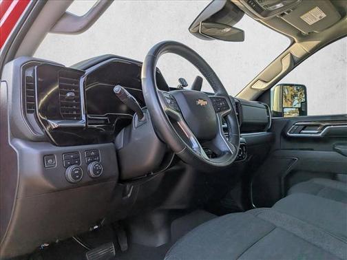 2024 Chevrolet Silverado 2500 LT