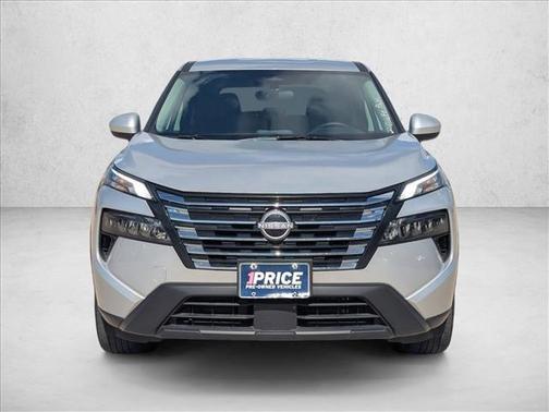 Brilliant Silver Metallic 2025 Nissan Rogue SV