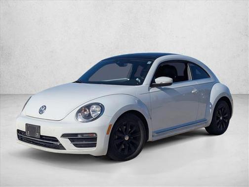 2019 Volkswagen Beetle 2.0T SE