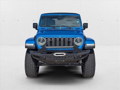 2024 Jeep Wrangler 4-Door Sahara 4x4