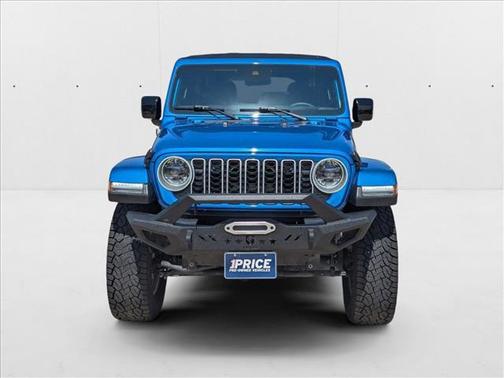 2024 Jeep Wrangler 4-Door Sahara 4x4