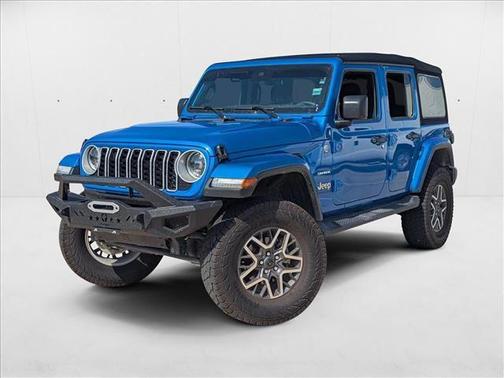 2024 Jeep Wrangler 4-Door Sahara 4x4