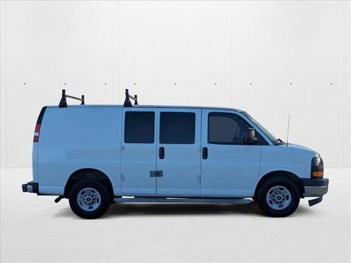 2017 GMC Savana 2500 Work Van