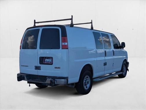 2017 GMC Savana 2500 Work Van