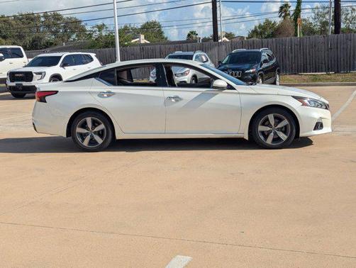 2019 Nissan Altima 2.5 SV