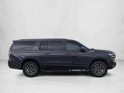 2023 Chevrolet Suburban 4WD Z71