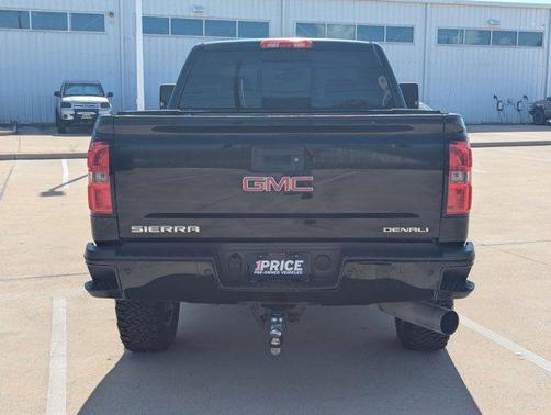 2015 GMC Sierra 2500 Denali