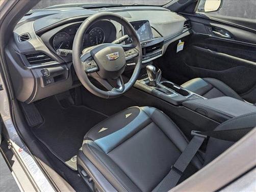 2025 Cadillac CT4 Luxury