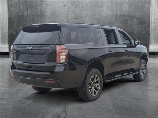 2023 Chevrolet Suburban 4WD Z71