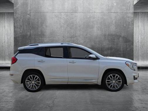 2022 GMC Terrain Denali