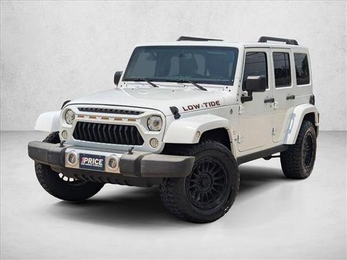 Bright White Clearcoat 2017 Jeep Wrangler Unlimited Sahara
