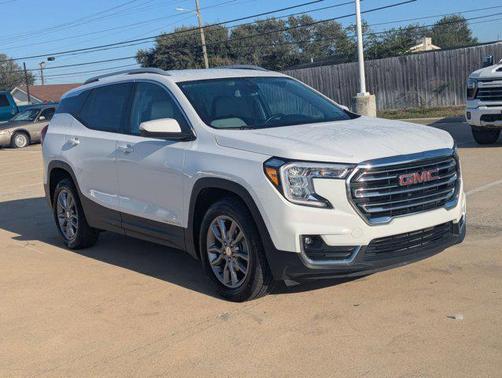 2023 GMC Terrain SLT