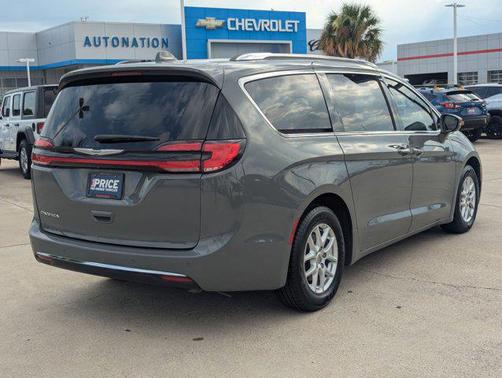 2021 Chrysler Pacifica Touring L