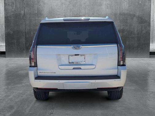 2018 Cadillac Escalade Platinum