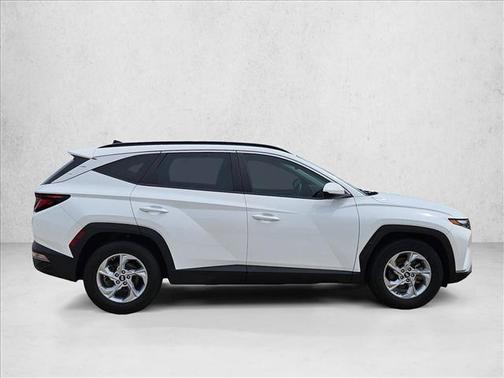 White Pearl 2024 Hyundai TUCSON SEL
