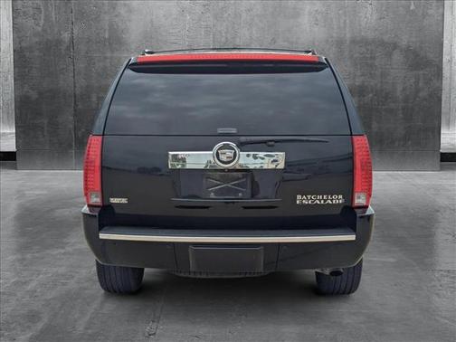 2011 Cadillac Escalade Base