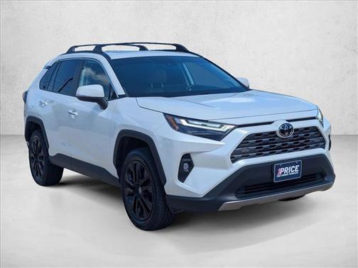 Blizzard Pearl 2022 Toyota RAV4 Limited