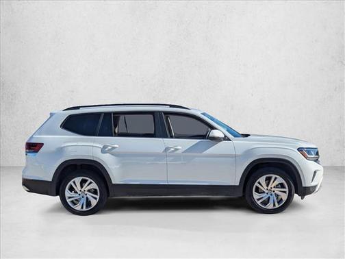 2023 Volkswagen Atlas 3.6L SE w/Technology