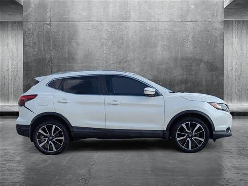 2017 Nissan Rogue Sport SL