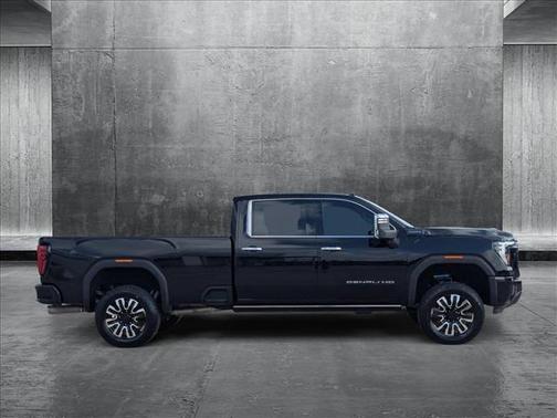 2024 GMC Sierra 3500 Denali