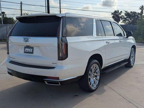 2023 Cadillac Escalade ESV Premium Luxury