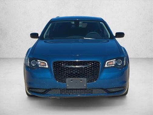 2023 Chrysler 300 Touring