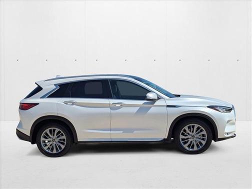 2025 INFINITI QX50 Luxe AWD