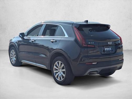 2022 Cadillac XT4 Premium Luxury