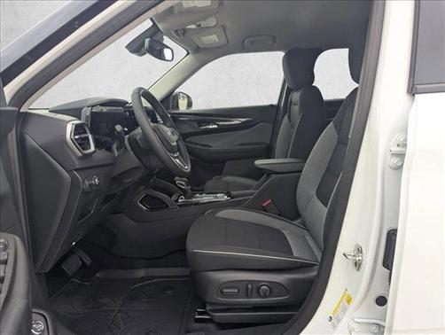Summit White 2026 Chevrolet Trailblazer LT