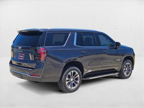 2025 Chevrolet Tahoe LS