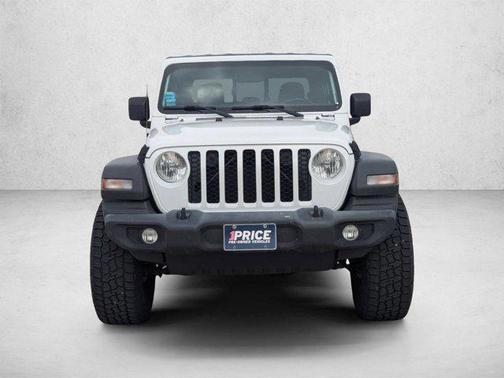 Bright White Clearcoat 2020 Jeep Gladiator Sport S