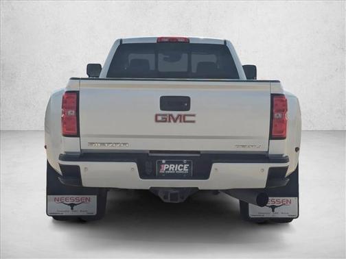 White Frost Tricoat 2019 GMC Sierra 3500 Denali